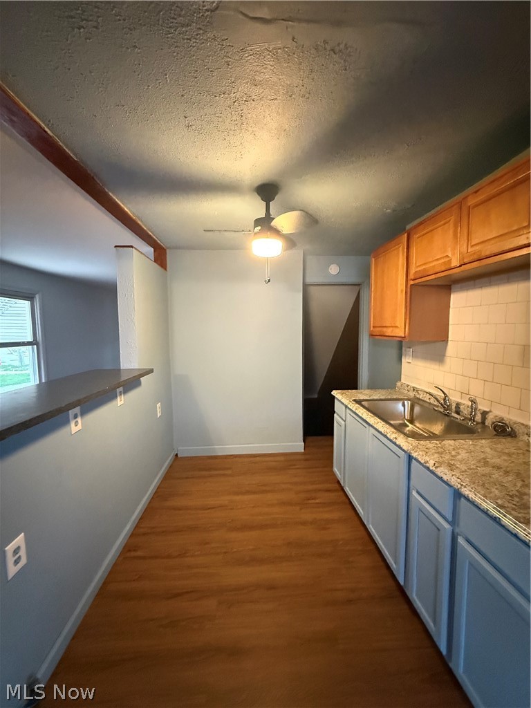 1427 E 252nd Street Euclid OH 44117