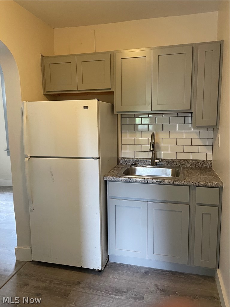 84 Rhodes Avenue Akron OH 44302