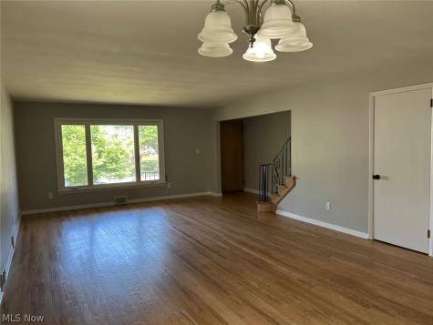17914 Chagrin Boulevard Shaker Heights OH 44122