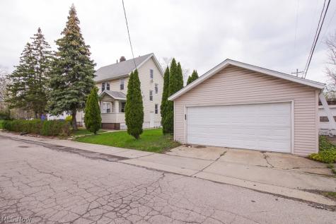 19211 Shawnee Avenue Cleveland OH 44119
