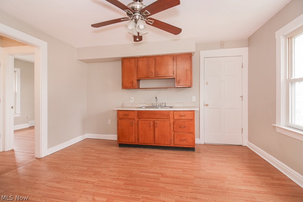 19211 Shawnee Avenue Cleveland OH 44119