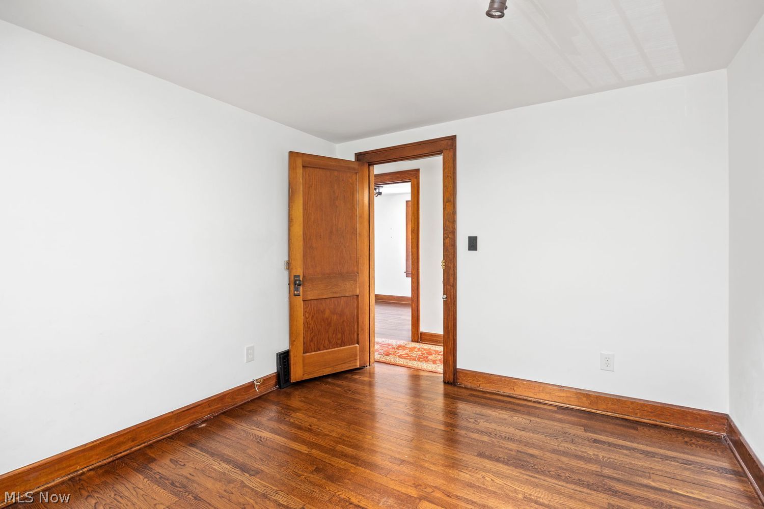 14 Hall Street Chagrin Falls OH 44022