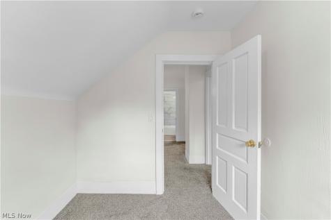 1753 E 30th Street Lorain OH 44055