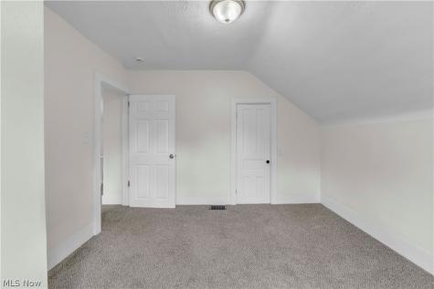 1753 E 30th Street Lorain OH 44055