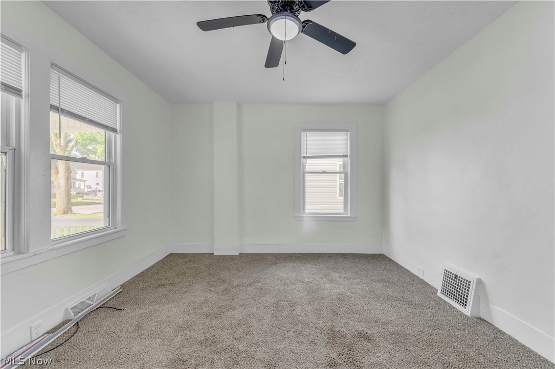 1753 E 30th Street Lorain OH 44055