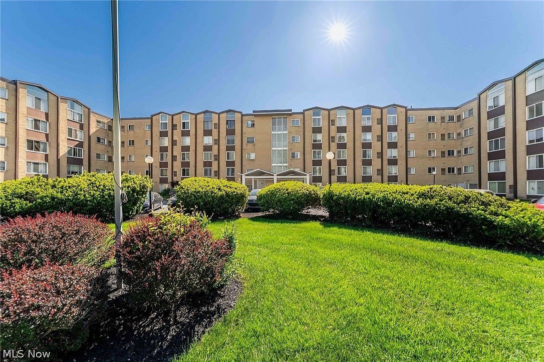 25735 Lorain Road North Olmsted OH 44070