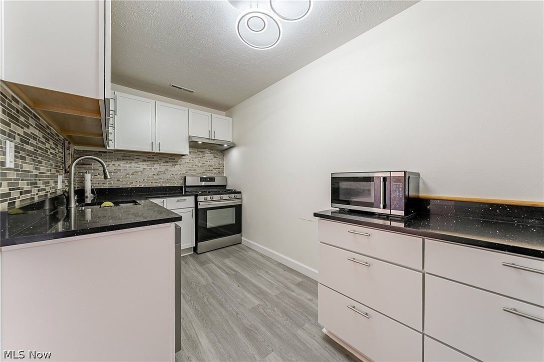 25735 Lorain Road North Olmsted OH 44070