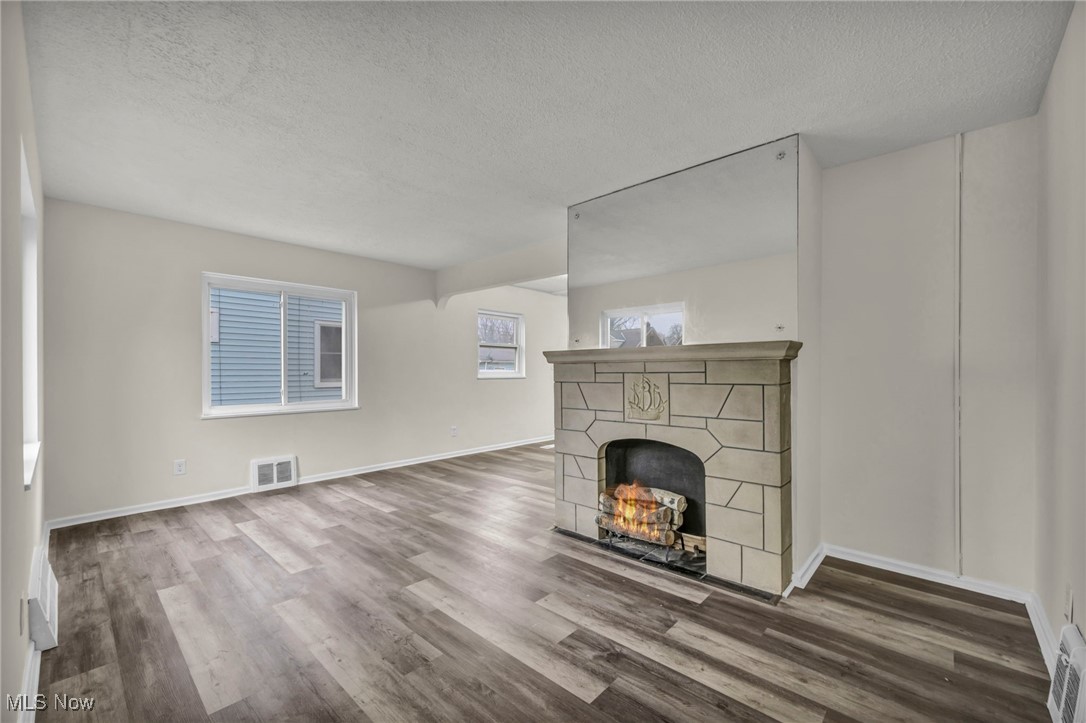 766 E 232nd Street Euclid OH 44123
