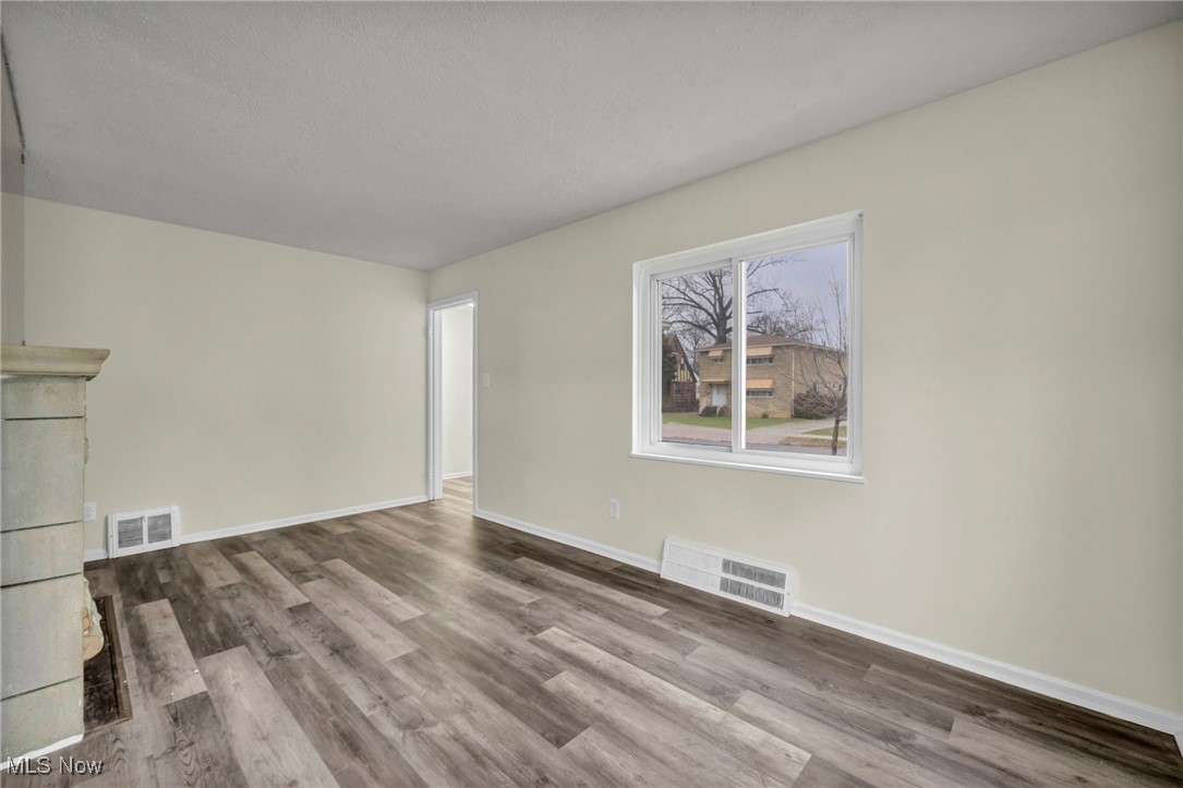 766 E 232nd Street Euclid OH 44123