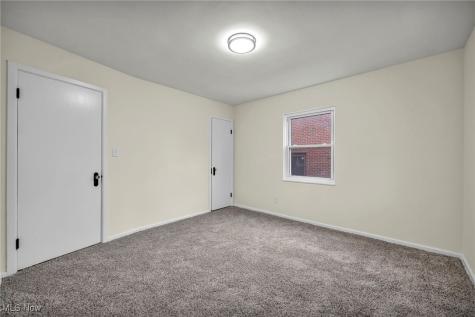 766 E 232nd Street Euclid OH 44123