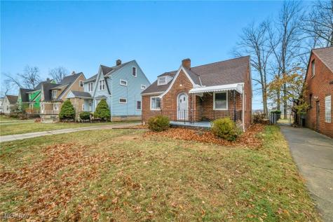 766 E 232nd Street Euclid OH 44123