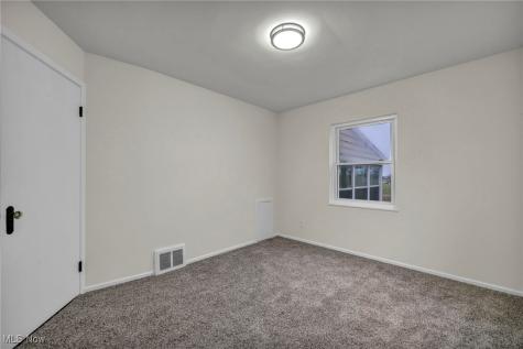 766 E 232nd Street Euclid OH 44123