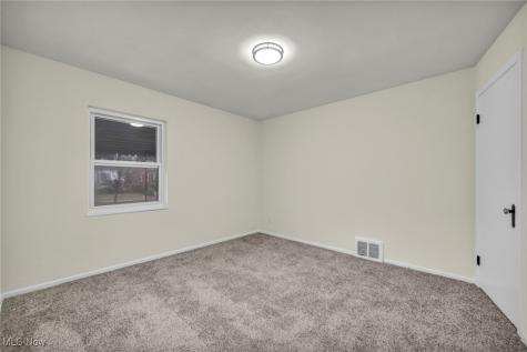 766 E 232nd Street Euclid OH 44123