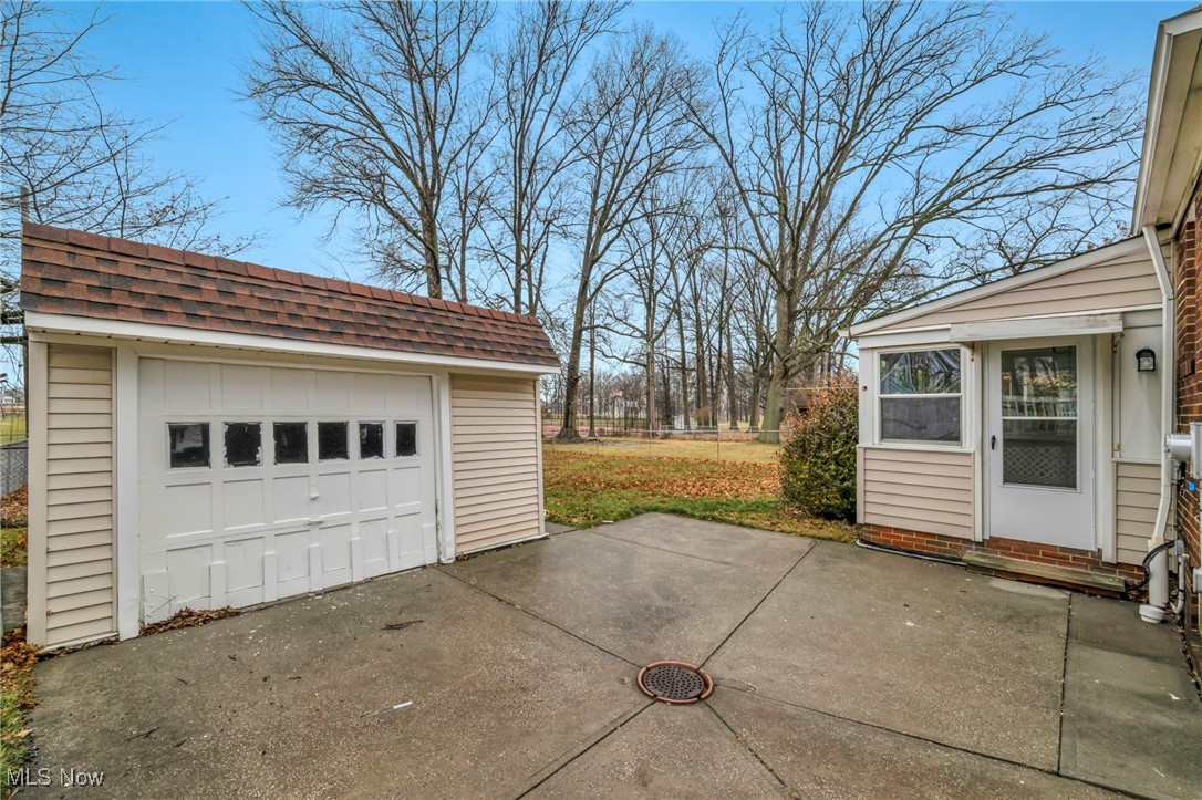 766 E 232nd Street Euclid OH 44123