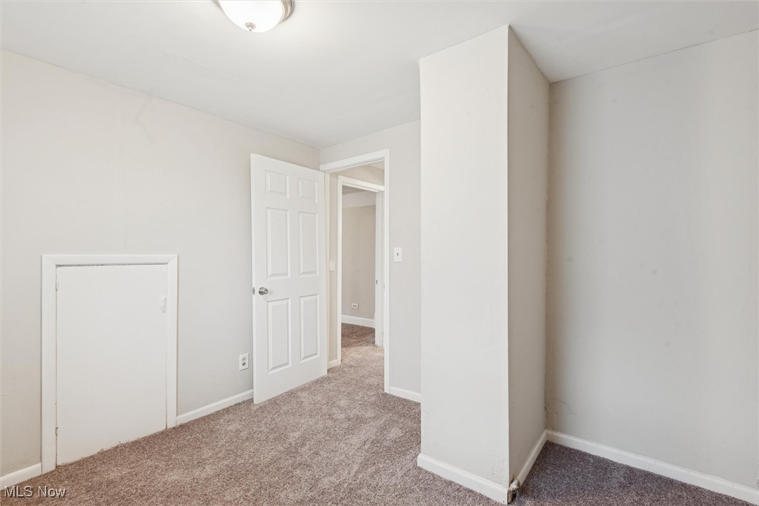 2302 Saratoga Avenue Cleveland OH 44109