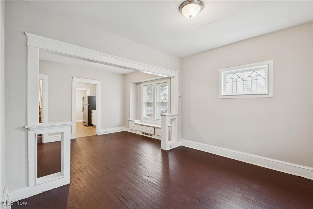 2302 Saratoga Avenue Cleveland OH 44109
