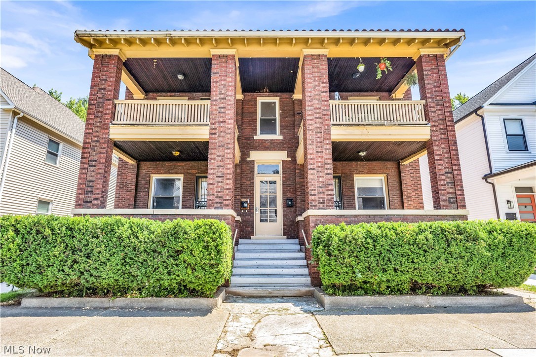 1321 W 85th Street Cleveland OH 44102