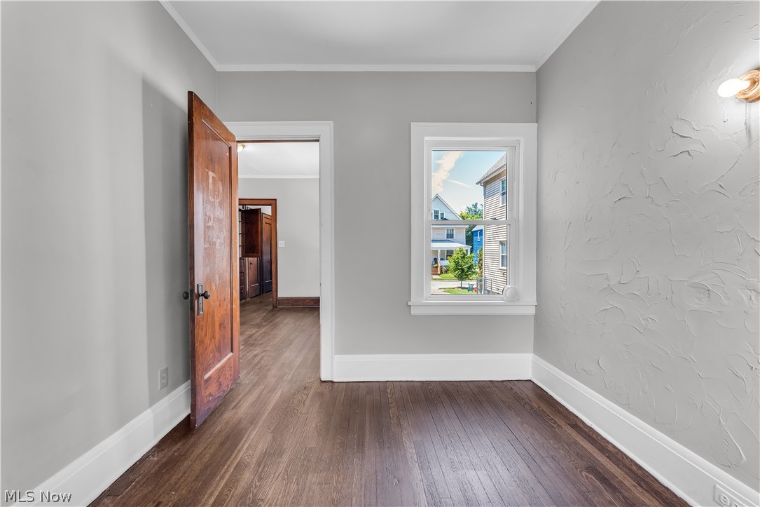 1321 W 85th Street Cleveland OH 44102