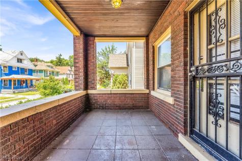 1321 W 85th Street Cleveland OH 44102