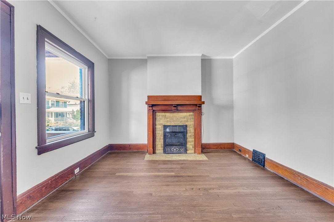 1321 W 85th Street Cleveland OH 44102