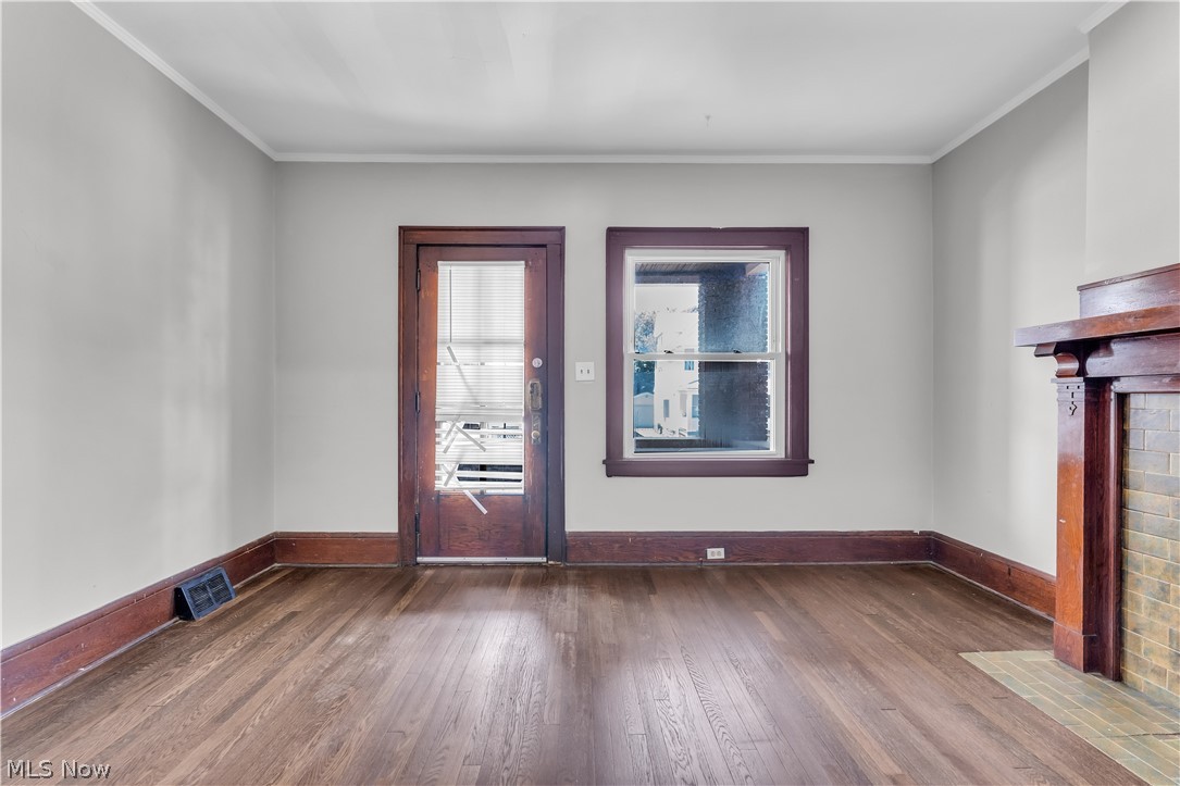 1321 W 85th Street Cleveland OH 44102