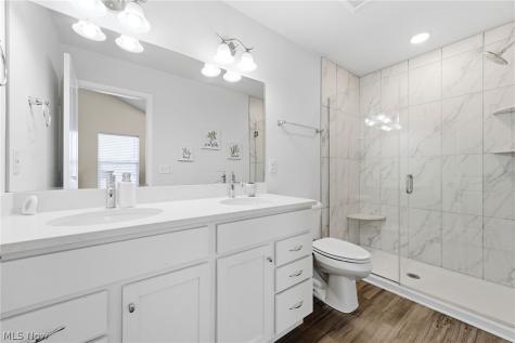 2256 E 100th Street Cleveland OH 44106