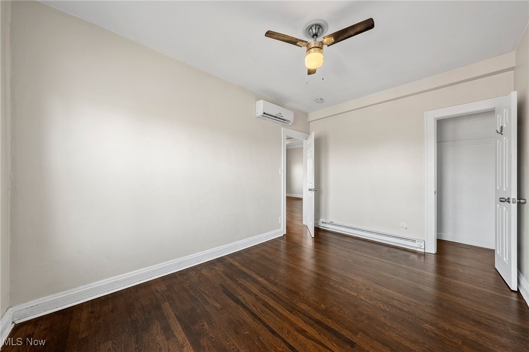 1385 Cranford Avenue Lakewood OH 44107