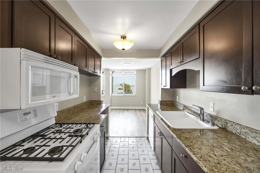 12900 Lake Avenue Lakewood OH 44107