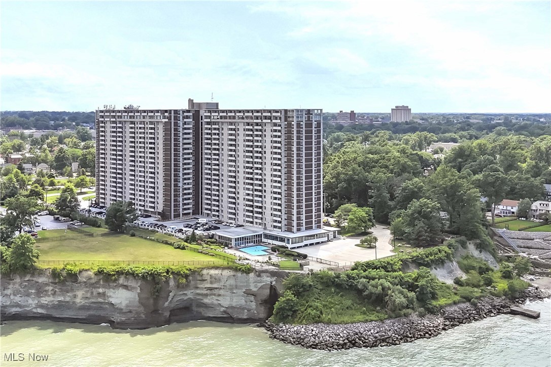 12900 Lake Avenue Lakewood OH 44107