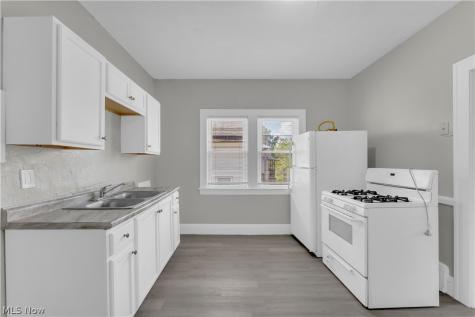 3652 E 153rd Street Cleveland OH 44120