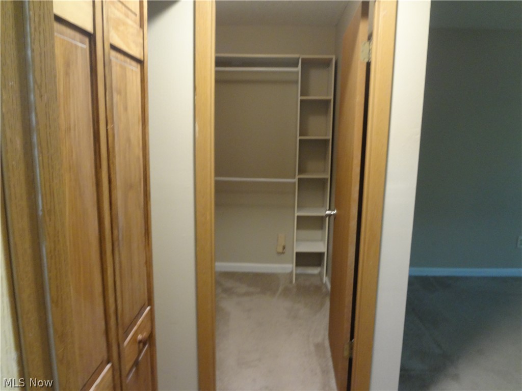 1910 Stoney Run Circle Broadview Heights OH 44147