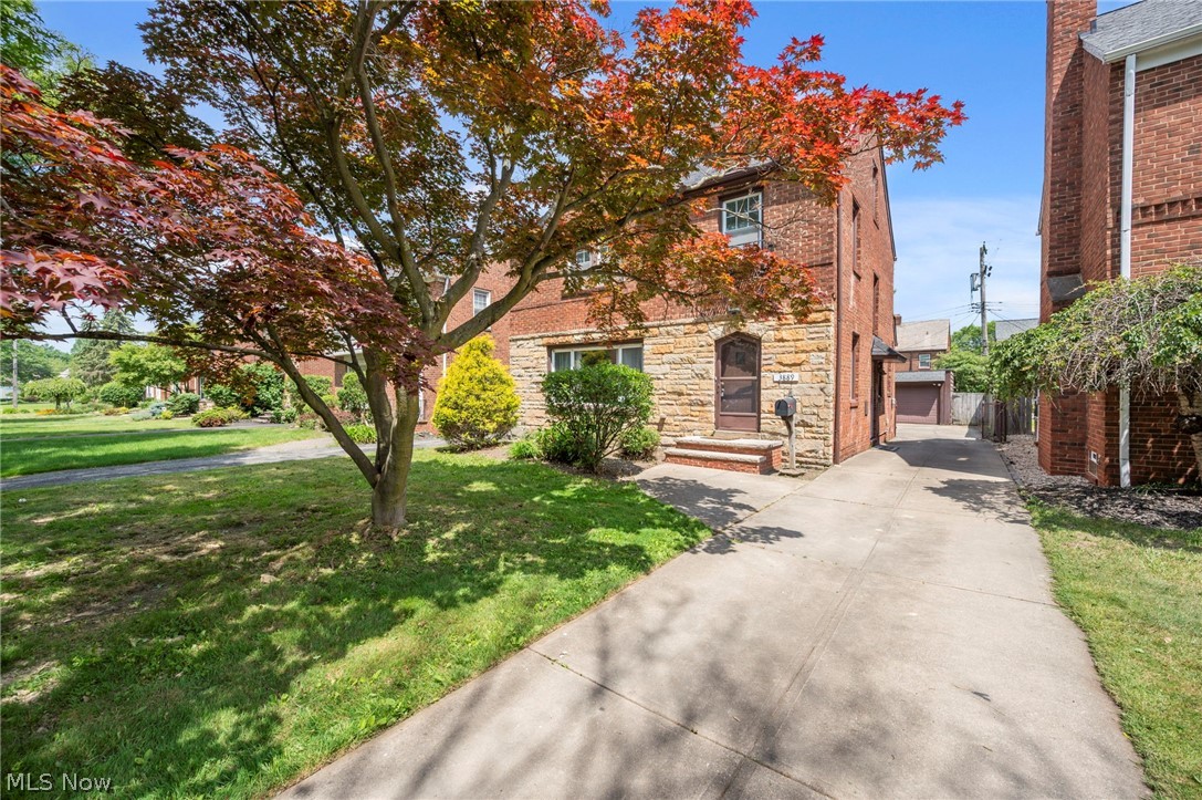 3889 Grenville Road University Heights OH 44118