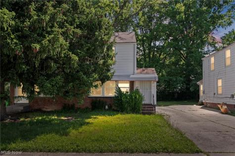1469 E 250th Street Euclid OH 44117