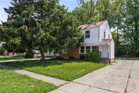 1469 E 250th Street Euclid OH 44117