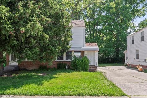 1469 E 250th Street Euclid OH 44117