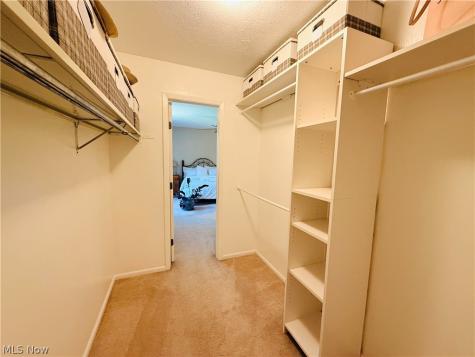 8462 Glenbrook Drive Olmsted Twp OH 44138