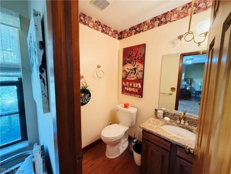 8462 Glenbrook Drive Olmsted Twp OH 44138
