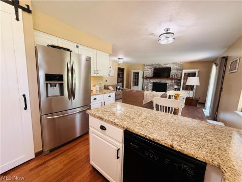 8462 Glenbrook Drive Olmsted Twp OH 44138