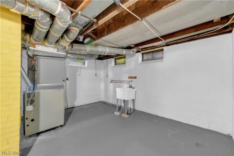 14305 Granger Road Maple Heights OH 44137