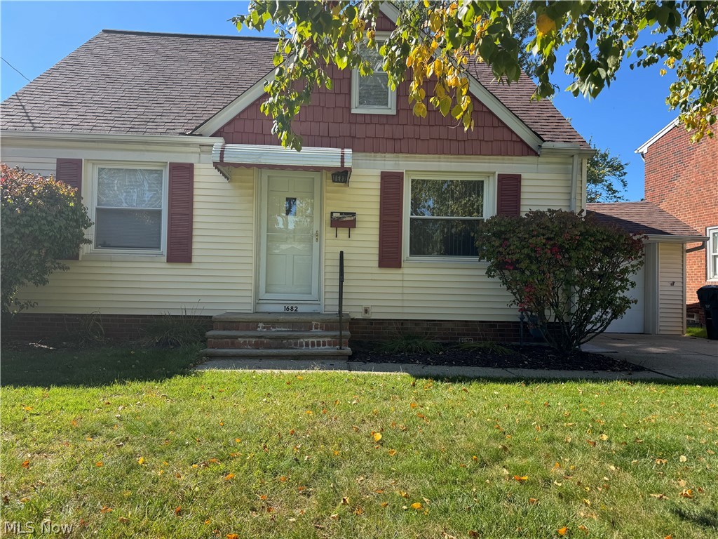 1682 Longwood Drive Mayfield Heights OH 44124