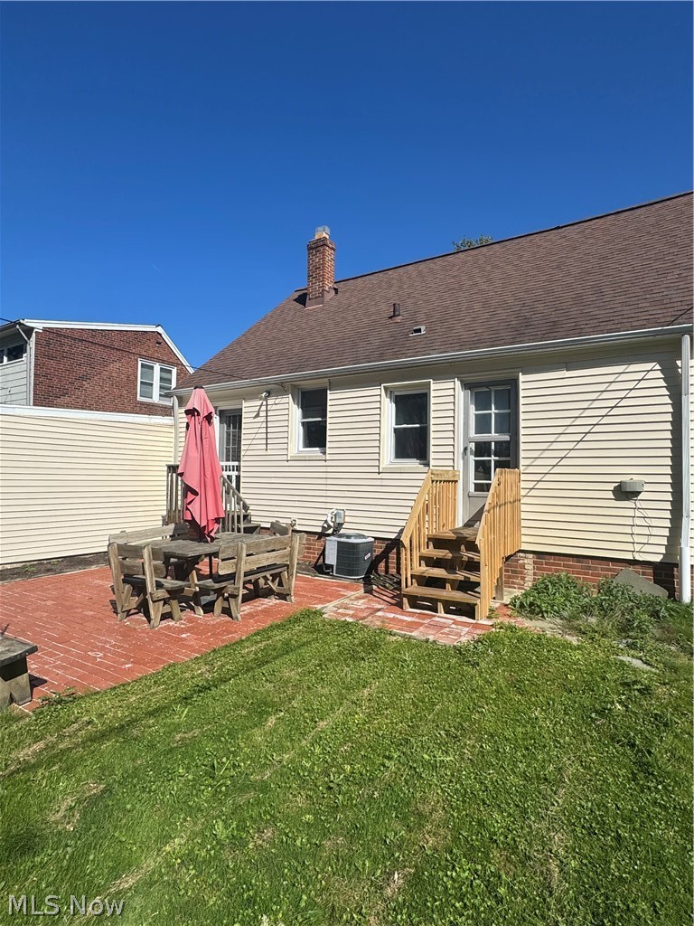 1682 Longwood Drive Mayfield Heights OH 44124