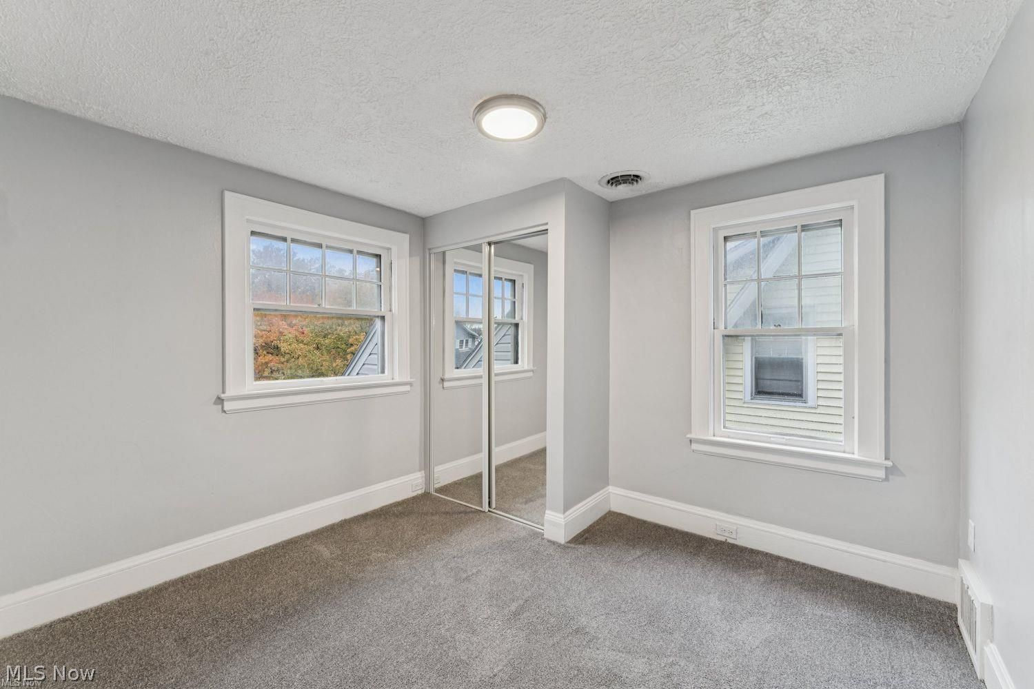 1387 Dietz Avenue Akron OH 44301