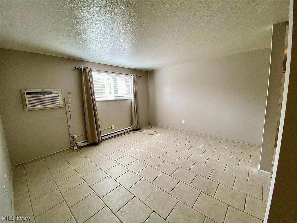 640 S Shore Court Vermilion OH 44089