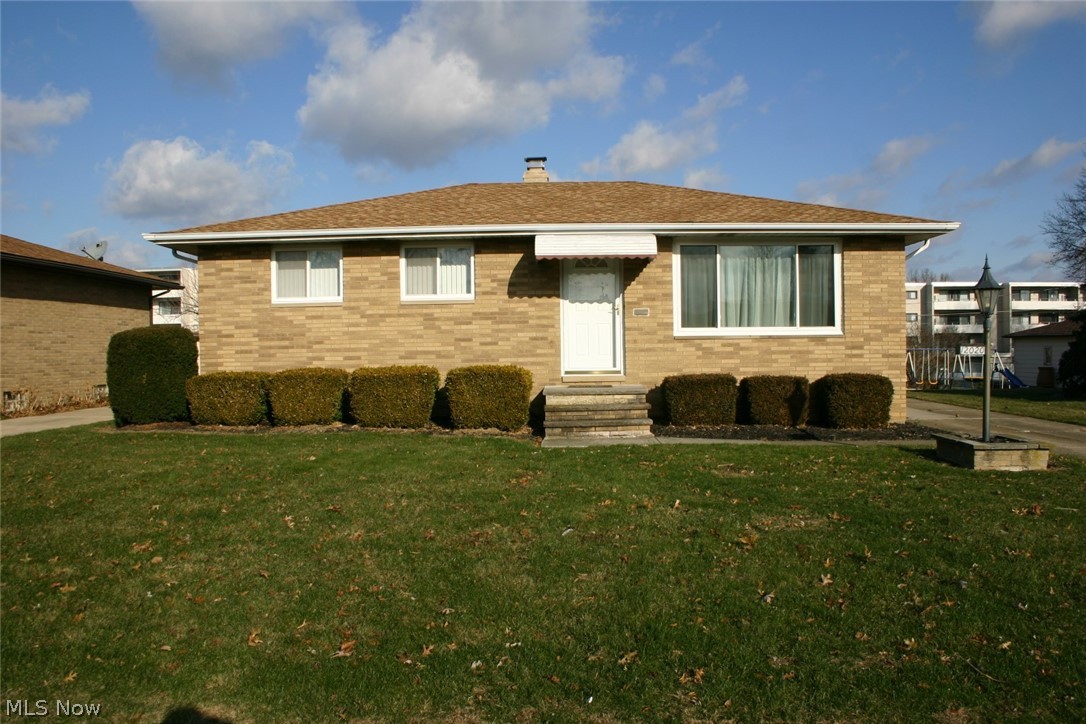 12020 Denver Drive Parma OH 44130