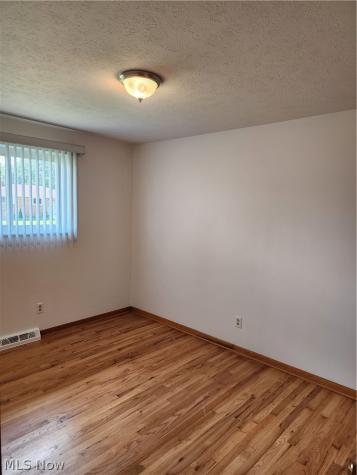 12020 Denver Drive Parma OH 44130