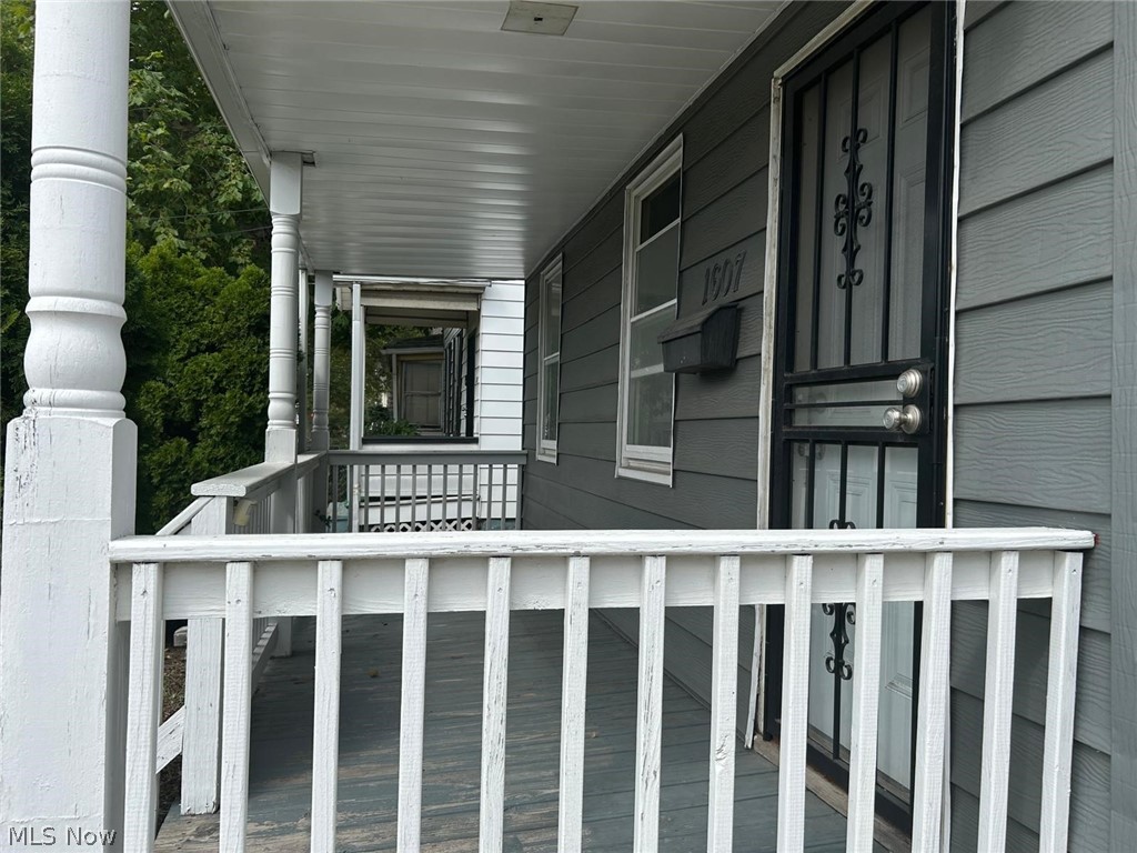 1607 E 34th Street Cleveland OH 44114