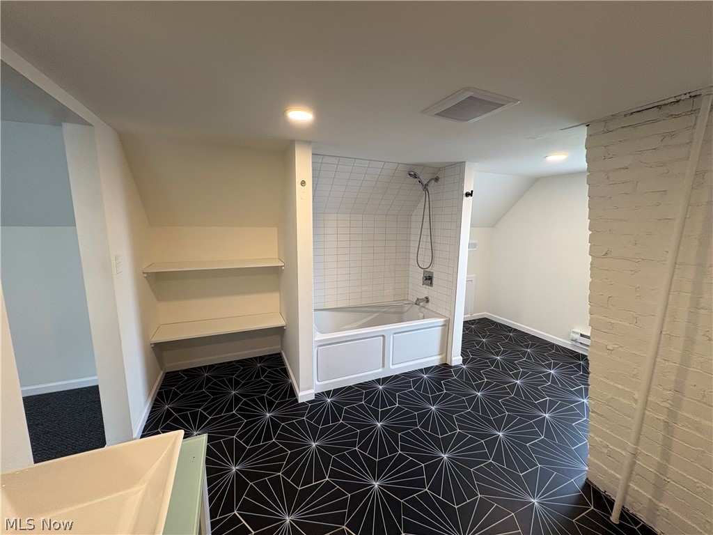 5821 South Street Vermilion OH 44089