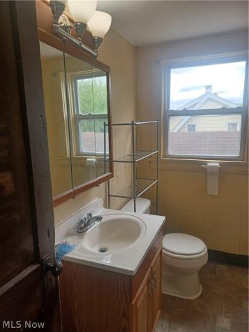 50 N Hazelwood Avenue Youngstown OH 44509
