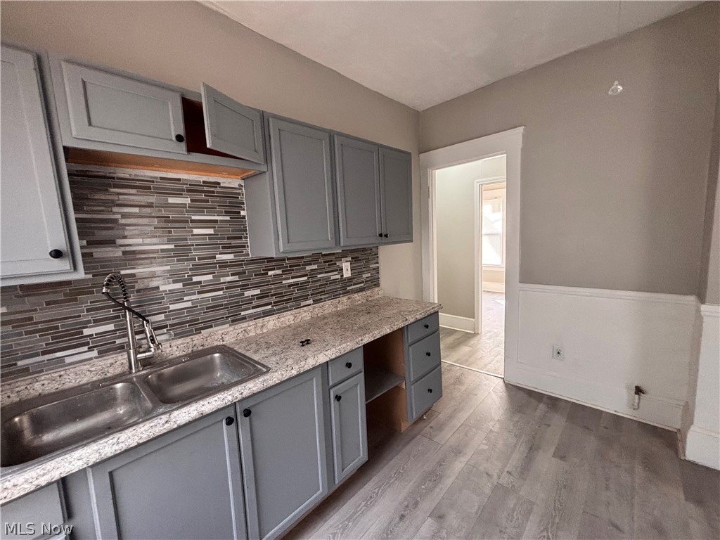 7411 Cornelia Avenue Cleveland OH 44103