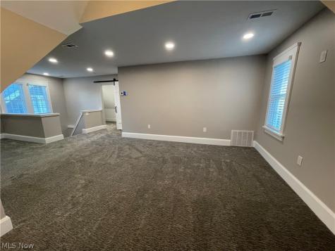 1449 Northland Avenue Lakewood OH 44107